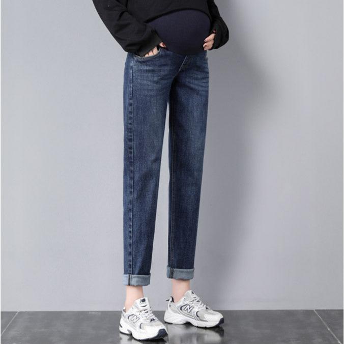 Maternity Boyfriend Jeans